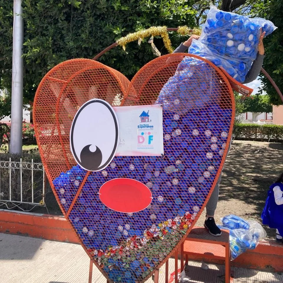 Donación tapas de garrafón